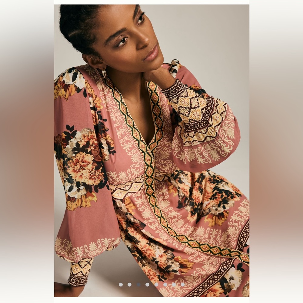 Maxi embroidered dress